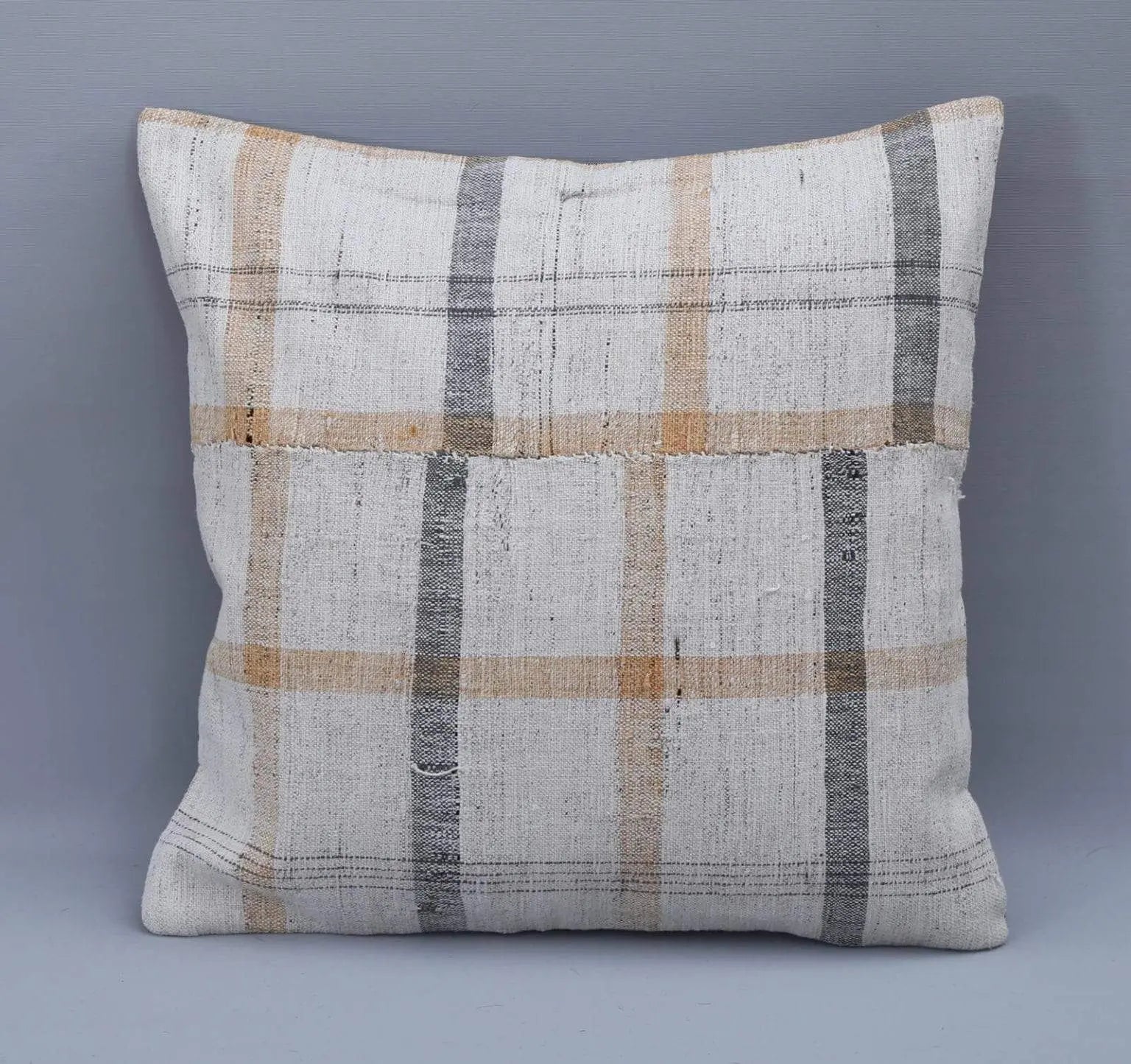 RC 27306 1 WHITE PILLOWS 1536x1445 1 720667a9 a95c 4a98 9cd3 9d123fc5c6cd